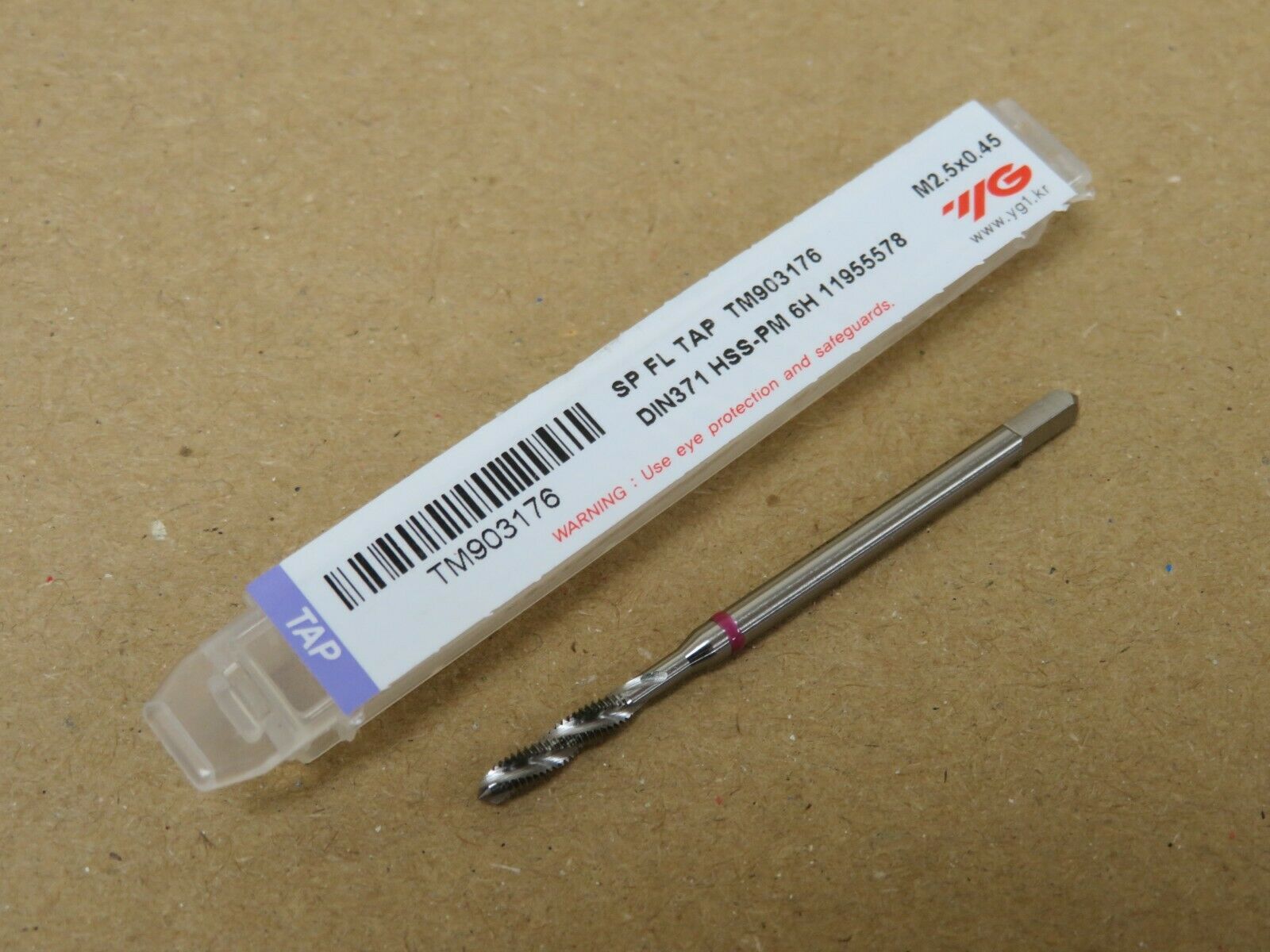 YG1 M2.5 x 0.45mm Metric Coarse Spiral Flute Machine Taps for Titanium TM903