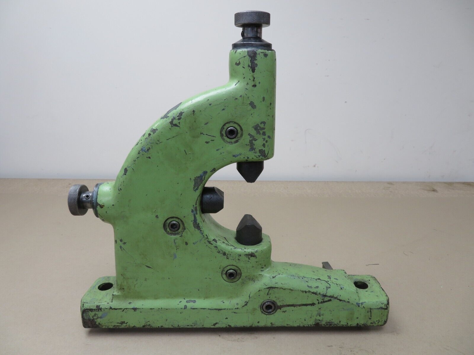 7" Centre Height Travelling Steady For DSG Dean Smith & Grace