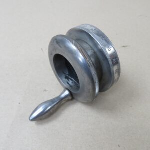 Machine Hand Wheel With Scale Splined Shaft Div = 0.2" Per Rev